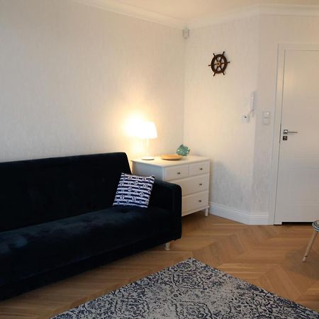 Apartament Błękitna Fala Mechelinki Apartment Bagian luar foto